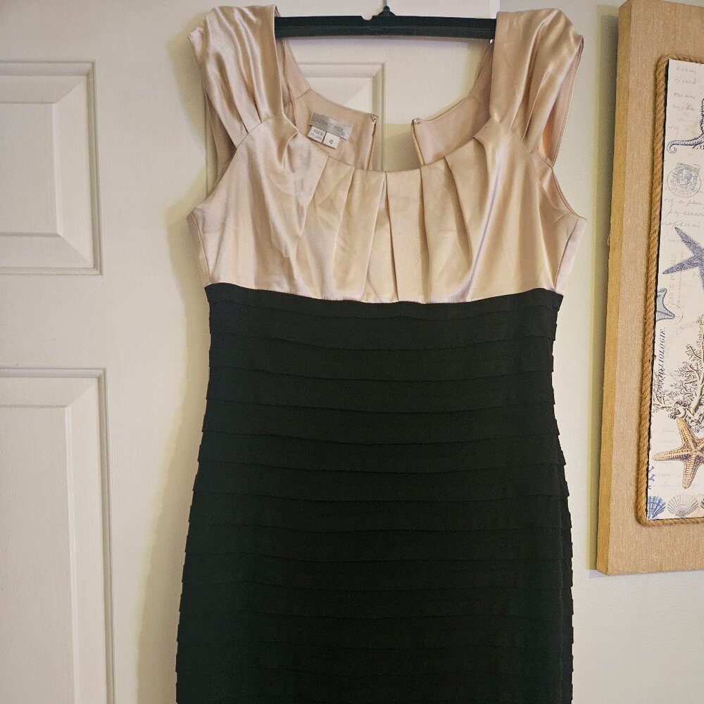 Little black and cream dress